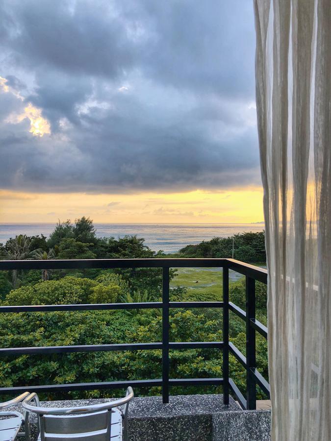 Tranquil Sea Hotel Кэньдин Экстерьер фото